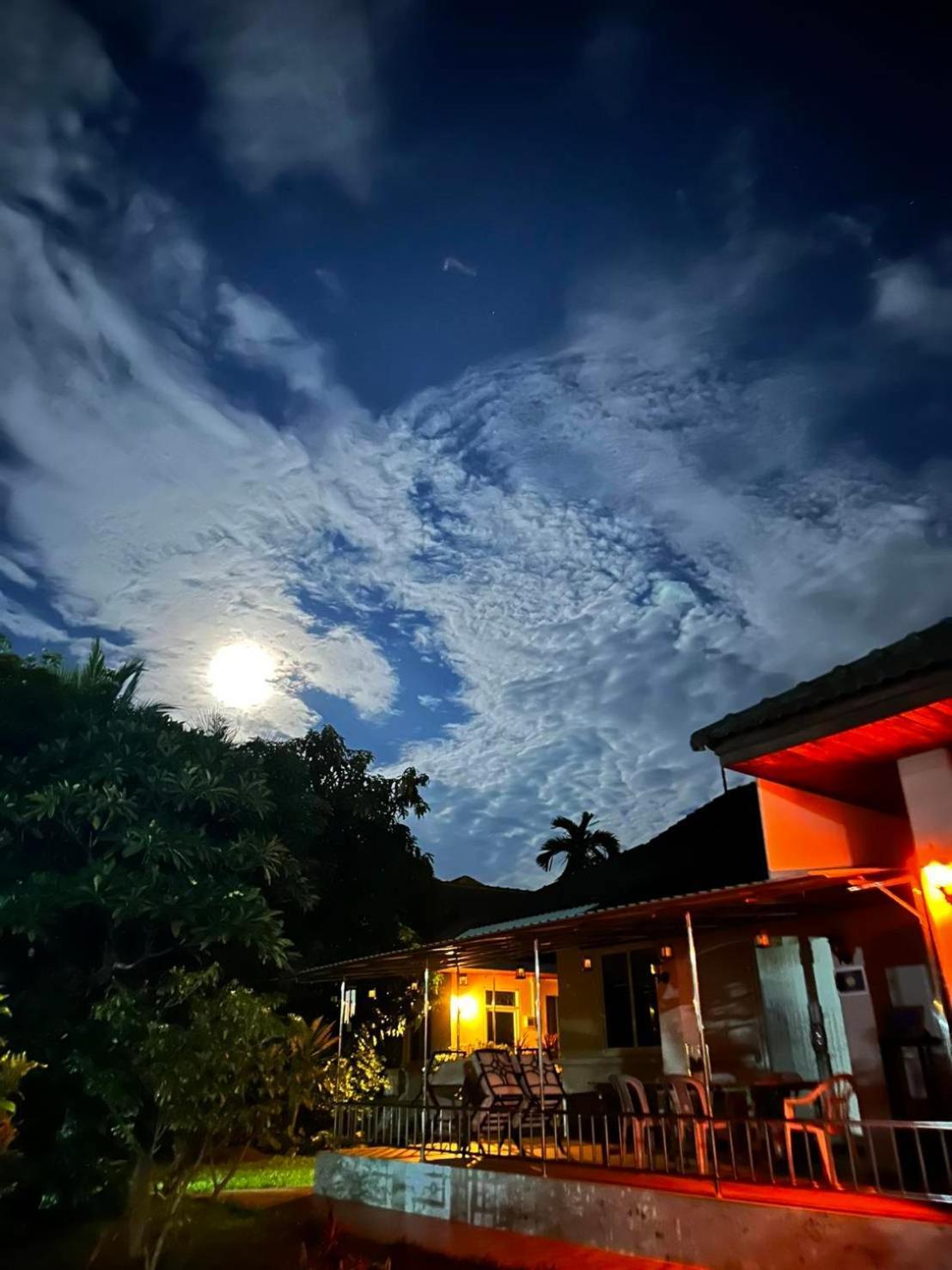 Nuch'S Apple Guest House Si Bun Ruang エクステリア 写真