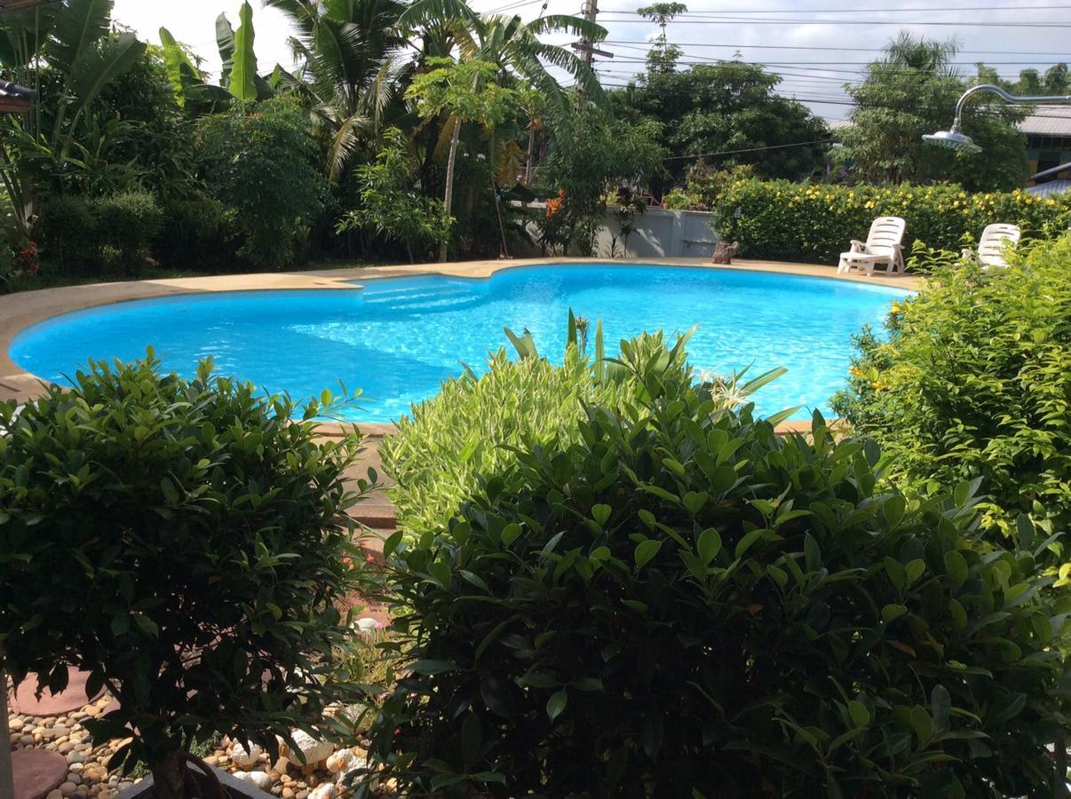 Nuch'S Apple Guest House Si Bun Ruang エクステリア 写真